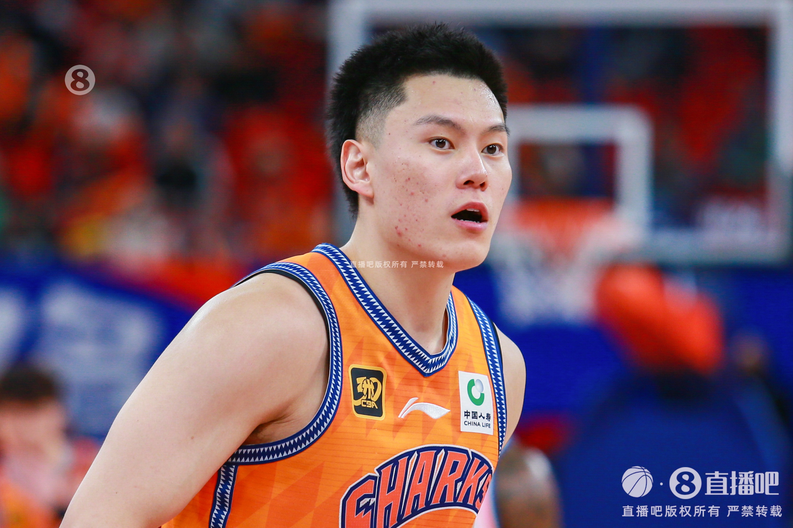 尽力局!李弘权9中6拿到17分 三分7中5