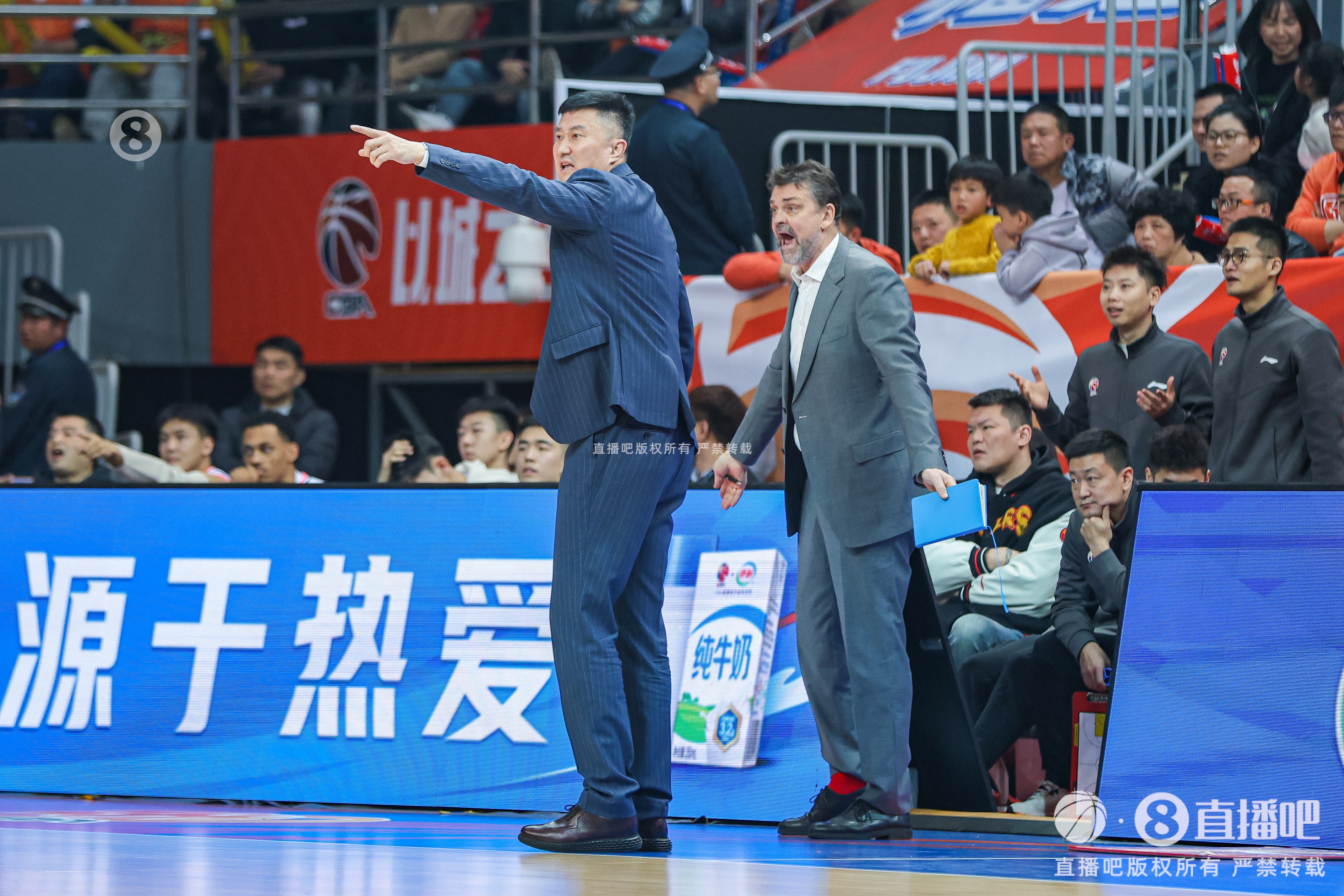媒体人:广东只能在防守端想办法 阵地战防不住的话难赢广厦
